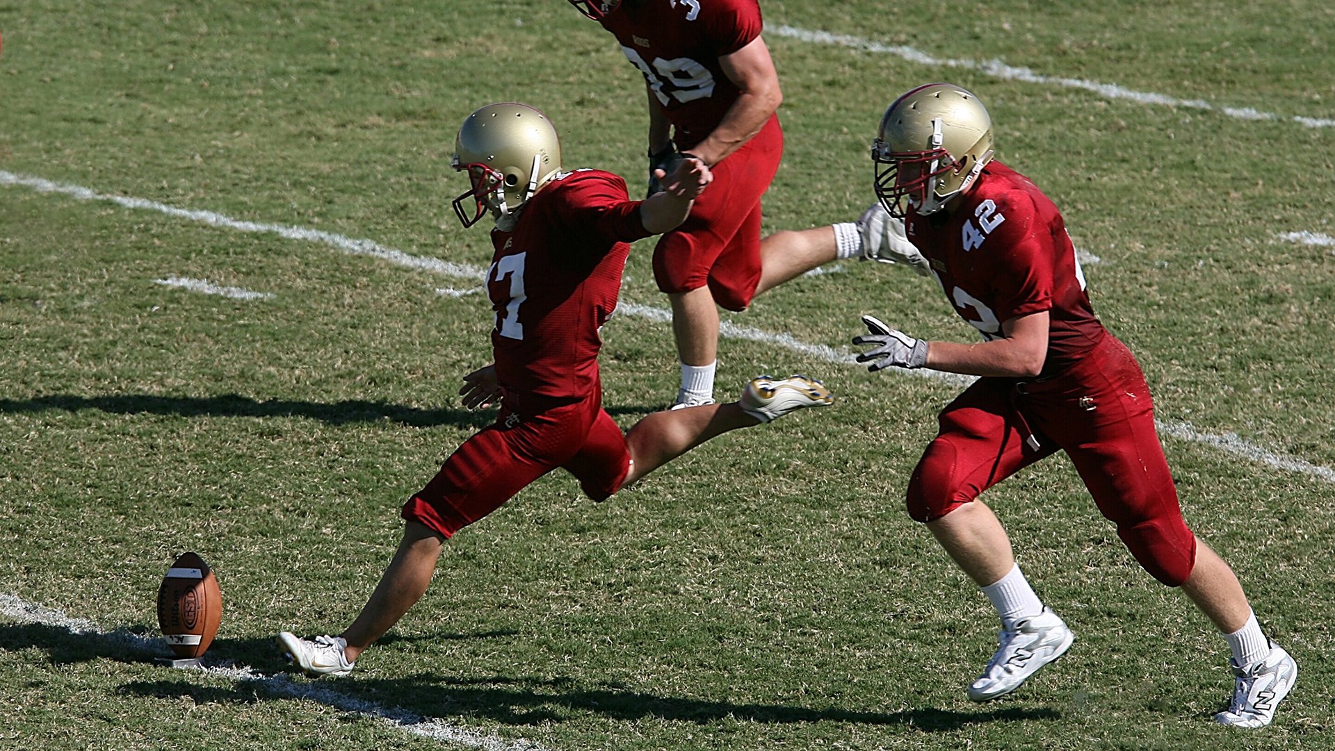 爱游戏娱乐-电竞战队人才引进及青训体系构建实践探索，电竞战队招人要求